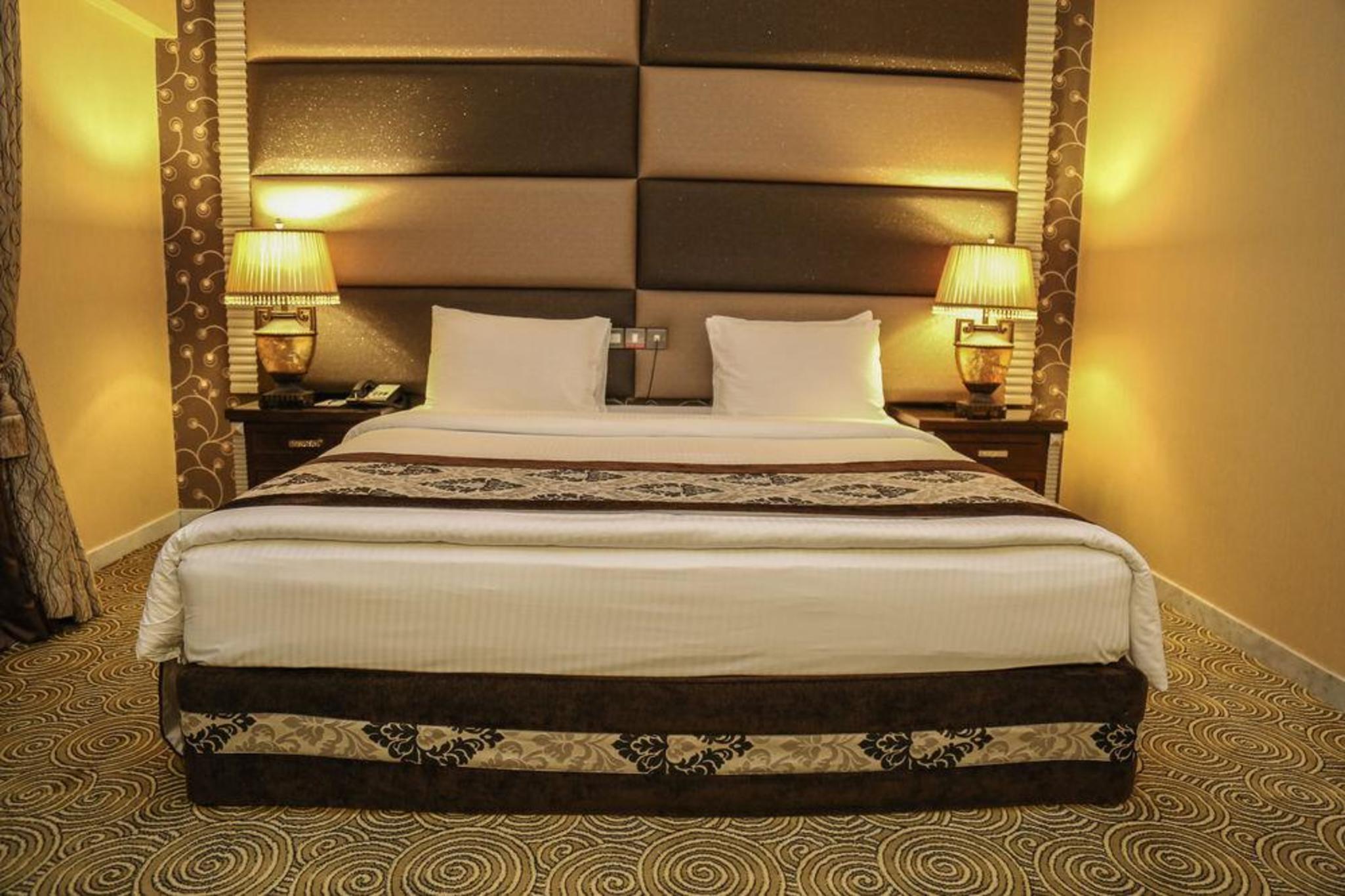 Abjad Grand Hotel Dubai Eksteriør billede
