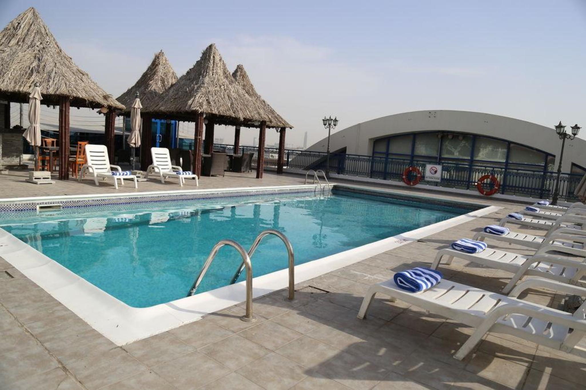 Abjad Grand Hotel Dubai Eksteriør billede