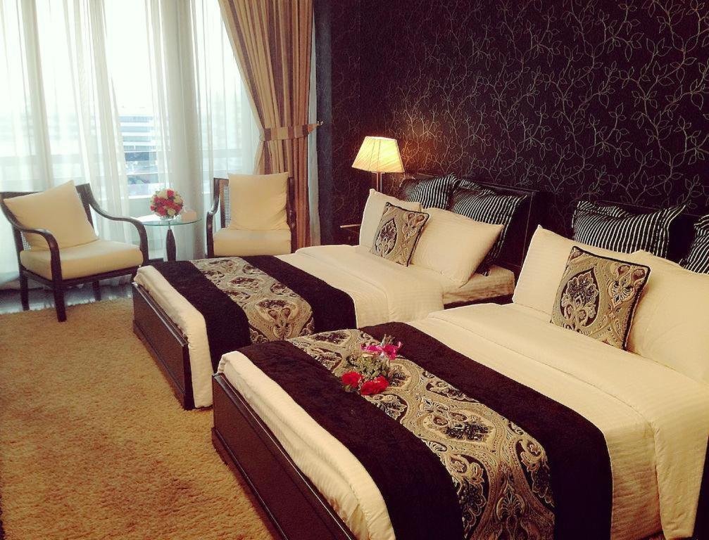 Abjad Grand Hotel Dubai Eksteriør billede